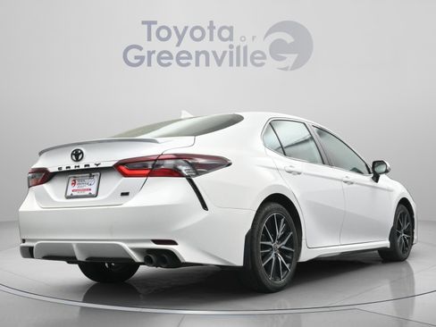 Certified 2024 Toyota Camry SE FWD image 14