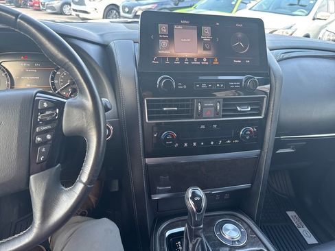 Used 2024 INFINITI QX80 Luxe image 18