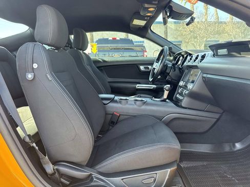 Used 2022 Ford Mustang GT w/ Equipment Group 301A image 31