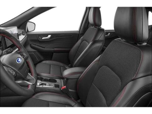 Certified 2024 Ford Escape ST-Line w/ Tech Pack #1 AWD/4WD image 9