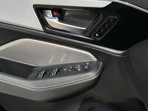 Used 2023 Acura MDX SH-AWD w/ Technology Package image 18