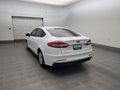 Used 2020 Ford Fusion S FWD image 5