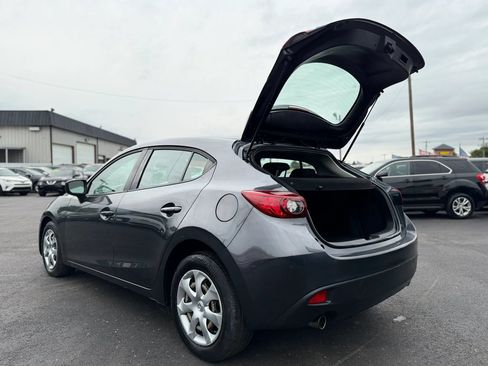 Used 2016 MAZDA MAZDA3 i Sport FWD image 7