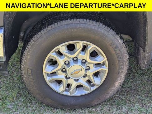 Used 2024 Chevrolet Silverado 2500 LTZ AWD/4WD image 6