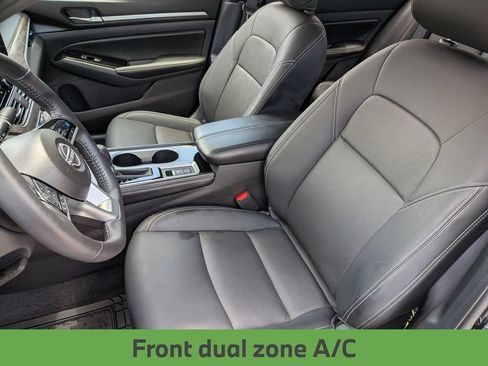 Certified 2024 Nissan Altima 2.5 SL FWD image 16