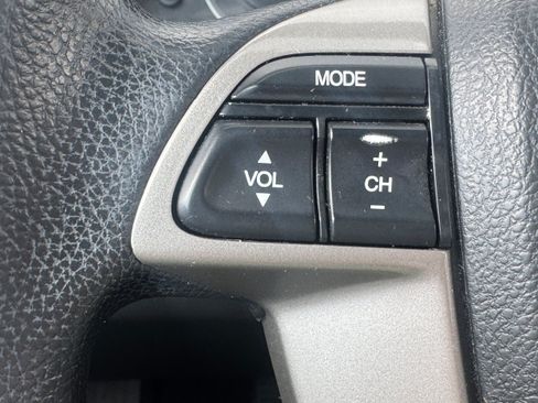 Used 2012 Honda Accord LX image 16