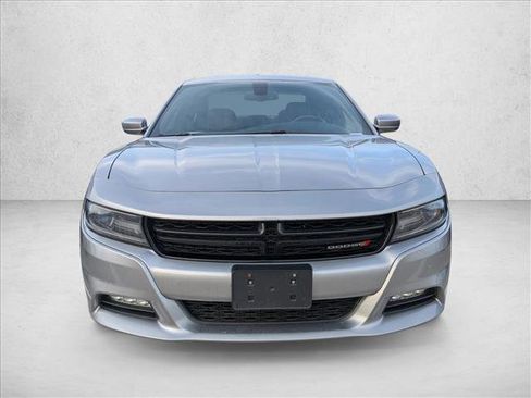 Used 2016 Dodge Charger SXT image 6