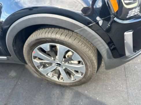 Used 2022 Kia Telluride S AWD/4WD image 14