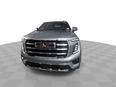 Used 2025 GMC Yukon XL Elevation image 3