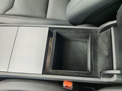 Used 2025 Tesla Model 3 image 53