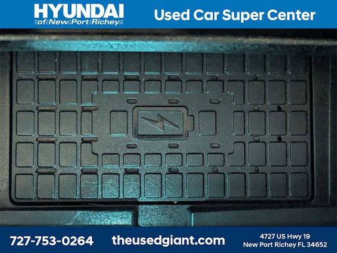 Used 2023 Ford Expedition Limited image 37