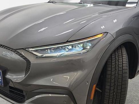 Certified 2023 Ford Mustang Mach-E Select RWD image 30
