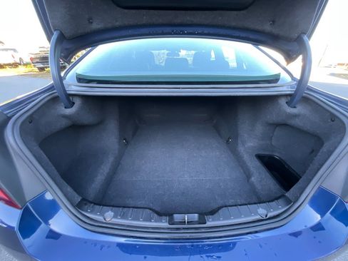 Used 2011 BMW 528i Sedan image 26