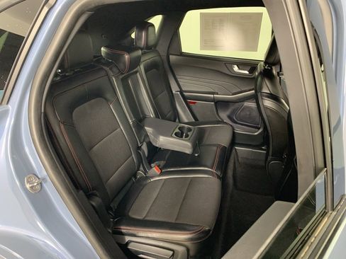 Used 2024 Ford Escape ST-Line w/ Tech Pack #1 image 33