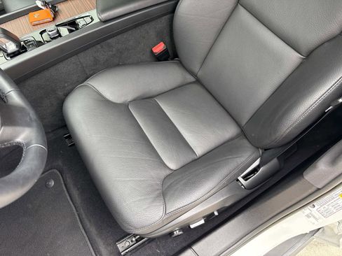 Used 2023 Volvo V60 B5 Cross Country Plus image 18