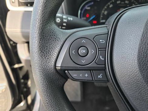 Certified 2024 Toyota RAV4 LE AWD/4WD image 23