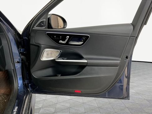 Certified 2024 Mercedes-Benz C 300 4MATIC Sedan image 28