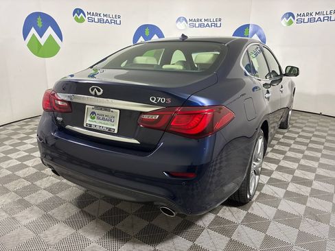 Used 2015 INFINITI Q70 3.7 w/ Sport Package AWD/4WD image 7