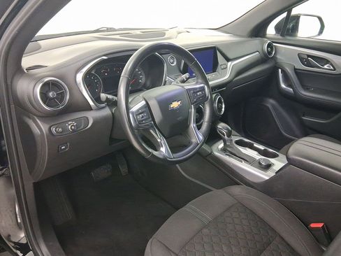 Used 2019 Chevrolet Blazer LT image 4