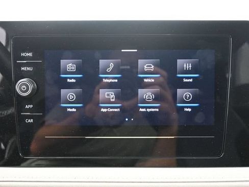 Used 2025 Volkswagen Taos S AWD/4WD image 24