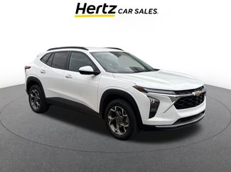 Used 2025 Chevrolet Trax LT video 1