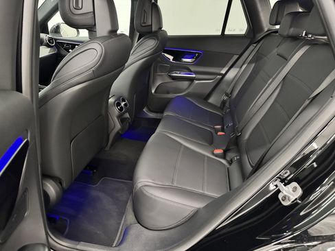 Certified 2025 Mercedes-Benz GLC 300 image 11