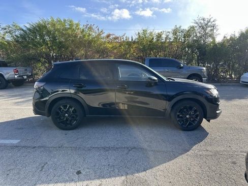 Used 2023 Honda HR-V Sport image 6