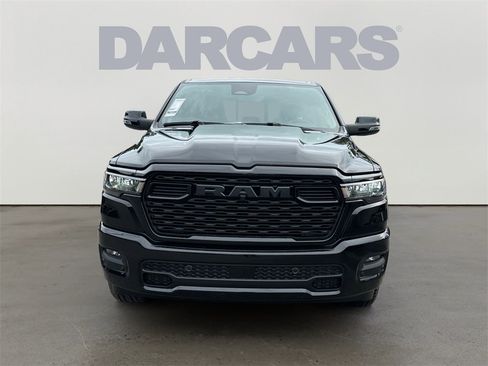 New 2026 RAM 1500 4x4 Crew Cab image 2