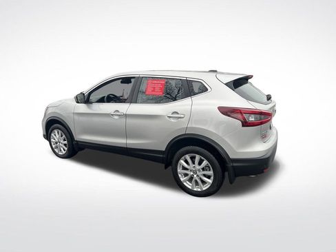 Certified 2022 Nissan Rogue Sport S image 50