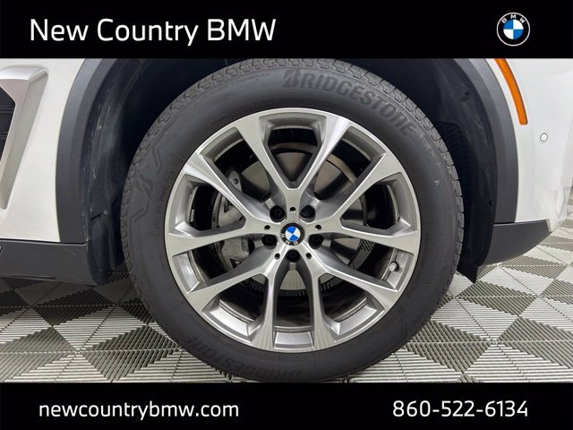 Certified 2026 BMW X5 xDrive40i w/ Premium Package AWD/4WD image 9