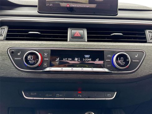 Used 2019 Audi A4 2.0T Premium image 16
