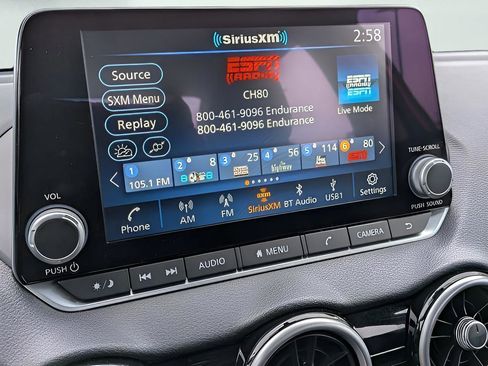 Certified 2025 Nissan Sentra SR FWD image 17