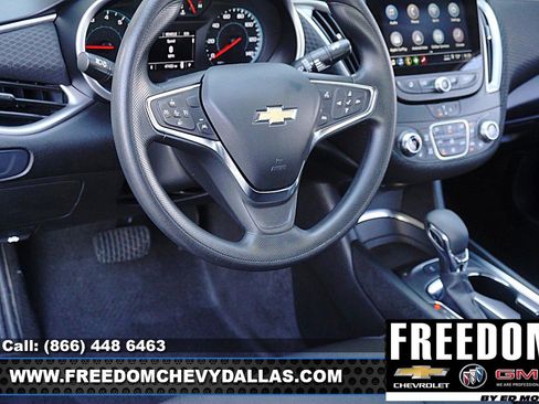 Used 2024 Chevrolet Malibu LT FWD image 20
