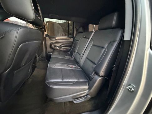 Used 2015 GMC Yukon XL SLT image 12