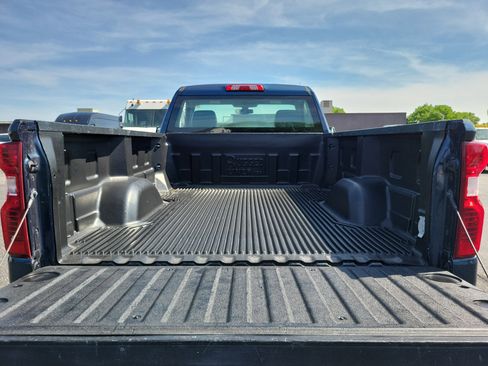 Used 2021 Chevrolet Silverado 1500 W/T w/ WT Fleet Convenience Package RWD image 9