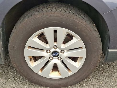 Used 2016 Subaru Outback 2.5i Premium AWD/4WD image 9