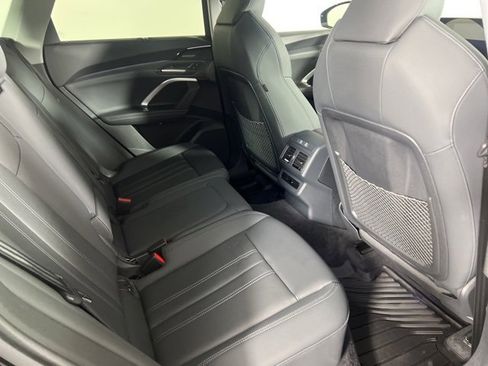 Used 2025 Audi Q5 Premium Plus w/ Premium Plus image 14