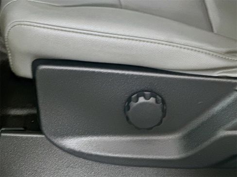 Used 2023 Ford F350 XL w/ XL Chrome Package image 21