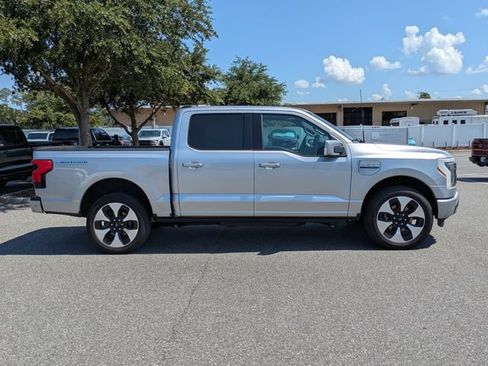 Used 2023 Ford F150 Lightning Platinum AWD/4WD image 2