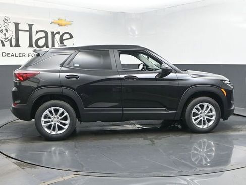New 2026 Chevrolet TrailBlazer LS w/ LS Convenience Package AWD/4WD image 15