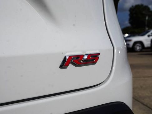 Used 2025 Chevrolet Trax RS w/ Sunroof Package FWD image 7