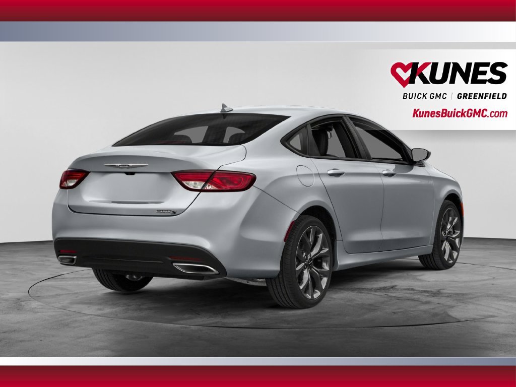 Used 2016 Chrysler 200 LX FWD image 3