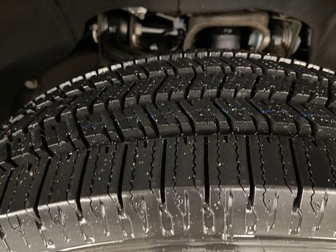 Certified 2024 GMC Sierra 2500 SLE w/ Preferred Package image 28