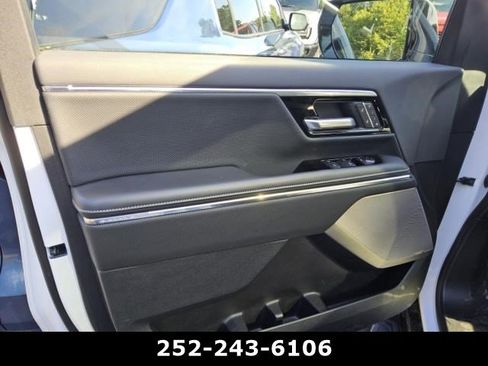 Used 2026 GMC Sierra EV Denali AWD/4WD image 13