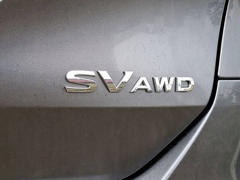 Used 2016 Nissan Rogue SV AWD/4WD image 10