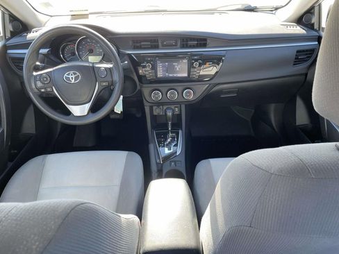 Used 2016 Toyota Corolla L image 11