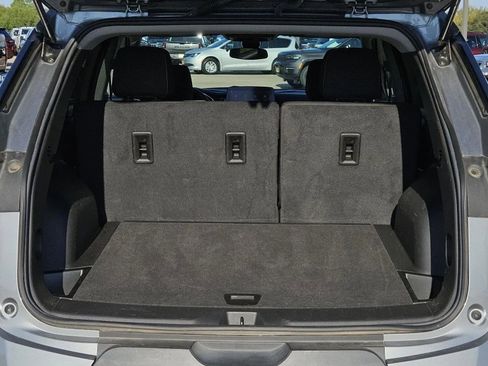 Used 2025 Chevrolet Blazer LT image 8