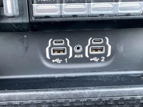 Certified 2024 RAM 3500 Laramie AWD/4WD image 18