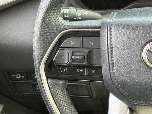 Used 2024 Toyota Tundra Limited image 15