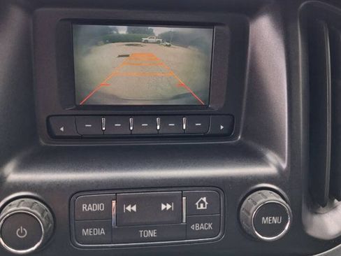 Used 2016 Chevrolet Colorado W/T RWD image 4